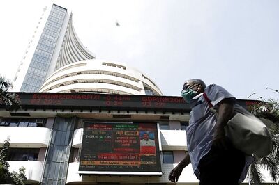 Sensex Tanks 487 Points, Nifty Slips Below 15,100 Tracking Losses in Financial & Auto Stocks