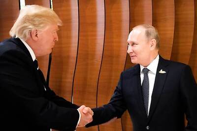 Trump Postpones Putin Visit as Pompeo Defends US Stance on Russia