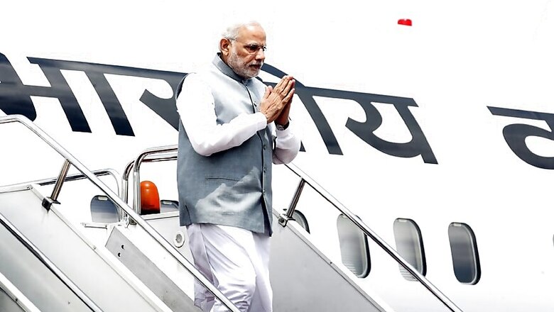 News Digest: Modi's Foreign Travel in 2015-16 Has Cost AI Rs 117 Cr