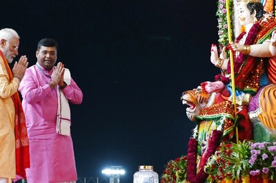 Navratri 2022: PM Modi Seeks Goddess Maa Skandamata Blessings on Fifth Day of 9-Day Festival