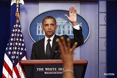 Obama warns Syria's Assad against chemical weapons