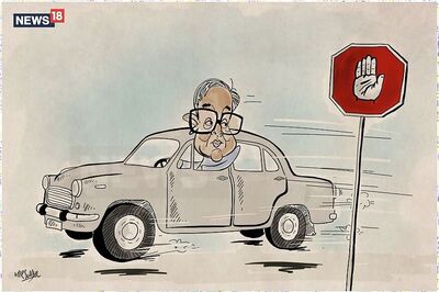 Congress Says Workers Anguished by Pranab Mukherjee's Visit to RSS HQ