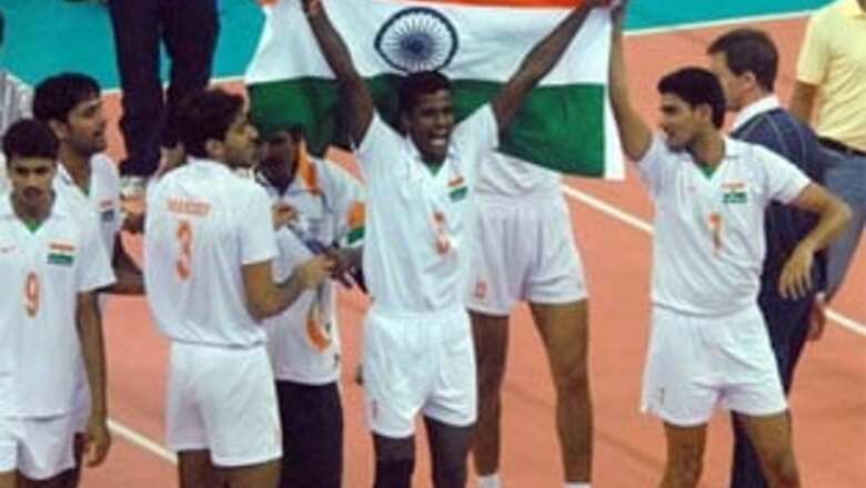 Karnataka beat TN, retain volleyball title