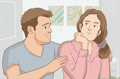 Do You Think Your Girlfriend Hates You? 13 Reasons Why She Might Seem Upset