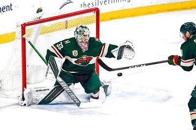 Zuccarello Scores Twice As Wild Top Arizona 5-2