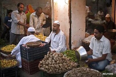 July WPI inflation eases to 6.87 pc year-on-year