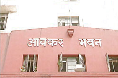 Tax Deptt needs 10,000 more staff