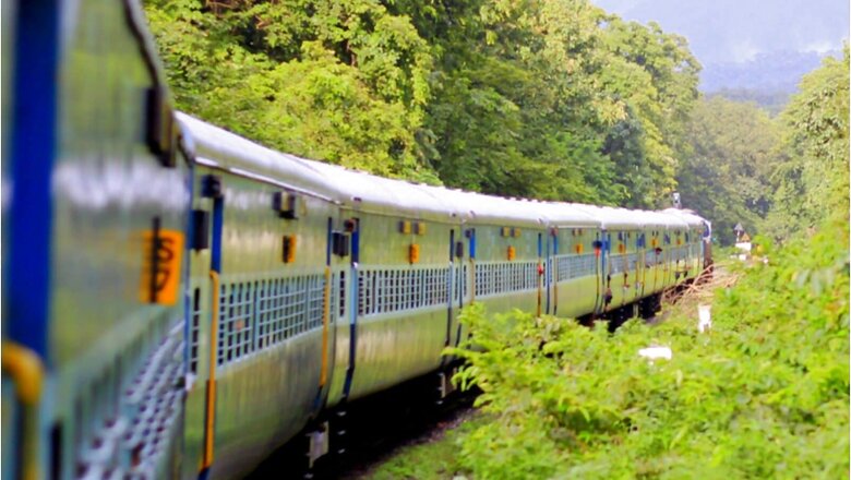 Indian Railways to Operate 13 Pairs of Special Trains With Unreserved Seats During Festive Season