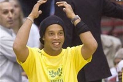 Ronaldinho's future to be decided in three days