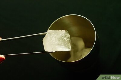 How to Make a Triple X Cocktail