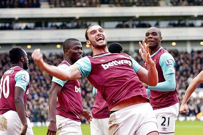 Andy Carroll strikes as West Ham stun Liverpool 2-0 in Premier League