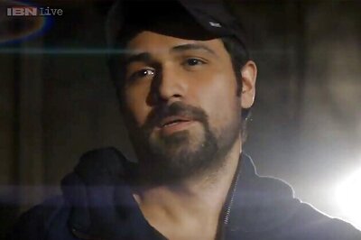 'Ungli' trailer: Emraan Hashmi, Kangana Ranaut, Randeep Hooda show corruption the finger, make crooked politicians eat cash. Literally.