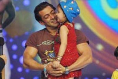 In Pics: Salman serenades the small screen