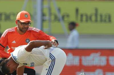 IND vs ENG 3rd Test: Fresh Injury Concern for India as Yashasvi Jaiswal Retired Out After Hurting His Back
