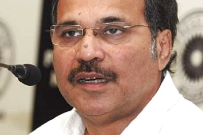 Adhir Ranjan Chowdhury Says Modi, Mamata Playing Mutual Khela, Questions Priyanka’s Detention in UP