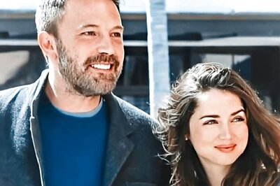 Covid-19: Ben Affleck, Ana de Armas Kiss With Masks On!
