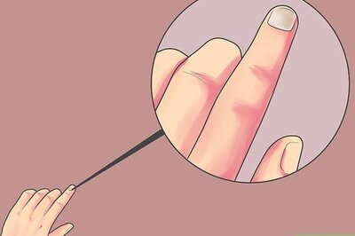 How to Remove Glue from Photos