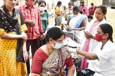 Fourth Covid Vaccine Dose Unwarranted Right Now but Increased Surveillance Needed: Experts