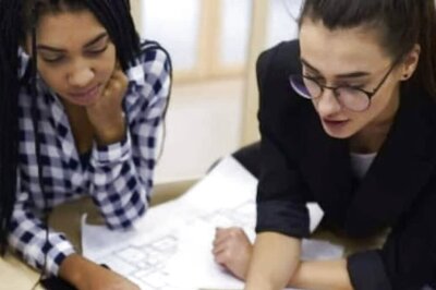 India's Healthcare Sector Hiring Rises 9% During 2023: Report