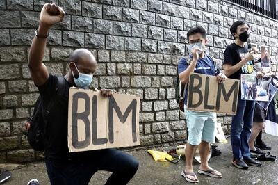 Cosmetics Company CEO Apologises After Confronting Man for Writing ‘Black Lives Matter’ on his Own Home