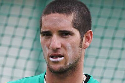 Juhu rave party case: SA cricketer Wayne Parnell surrenders, given bail