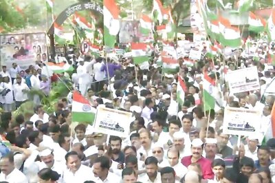 Congress Marks 135th Foundation Day with 'Save Constitution-Save India' Flag March Across Country