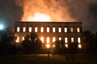 One Dead, Thousands Evacuated in Russia Arms Depot Fire