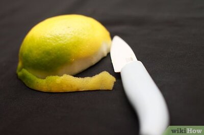 How to Make a Rusty Nail Cocktail