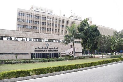 IIT-Delhi Set-up Chair for Photonics to Research in Light, Optics