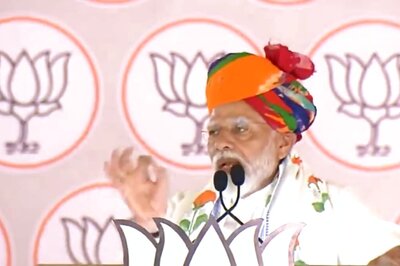 'Crime to Hear Hanuman Chalisa': PM Modi Takes on Karnataka Govt in Rajasthan
