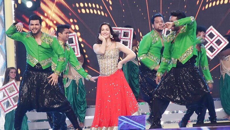 Elli AvrRam Meets and Hangs Out With Akon, See Pics