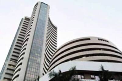 Sensex up 106 points at 1-month high