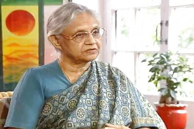 Dikshit attacks BJP on power tariff issue, accuses it of misleading people