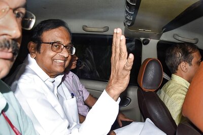 SC Grants Former Finance Minister P Chidambaram Bail in INX Media Case But ED Custody to Continue