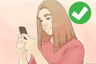 How to Ask a Guy to Hook Up over Text