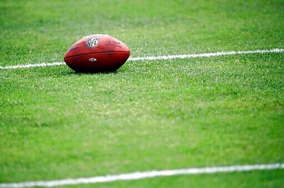 On Football: Training camps' look defines strange times