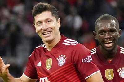 Robert Lewandowski Hits Hat-trick to Pass 300 Goals for Bayern Munich