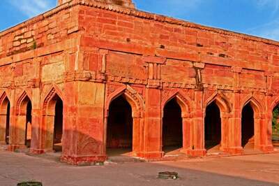 Sunday Special: Dreamy Stay at Iconic Forts of Lucknow, Mirzapur, Mathura Will Soon Be a Reality