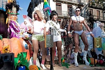 Facebook temporarily restores hundreds of deleted drag queen profiles