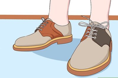How to Practice Proper Bowling Etiquette