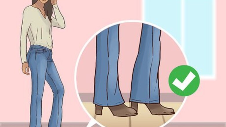 How to Wear and Style Bootcut Jeans