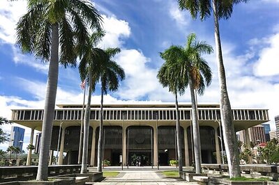 Hawaii Lawmakers Considering Nation's Highest Income Tax