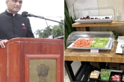 Indian Diplomat Highlights Poor Facilities at Air India's Business Class Lounge in New York