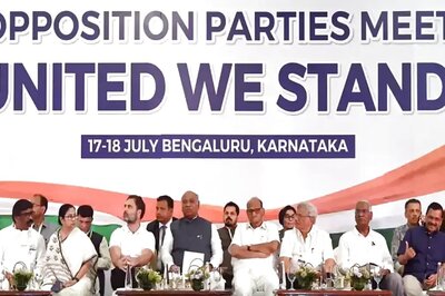 Fund 'Deprivation', Disrespecting Cooperative Federalism: INDIA Bloc CMs Plan to Corner Centre at Niti Aayog Meet