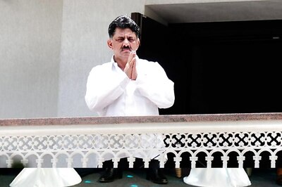 DK Shivakumar Says he Had an 'Inkling' as CBI Conducts Raids on His Associates