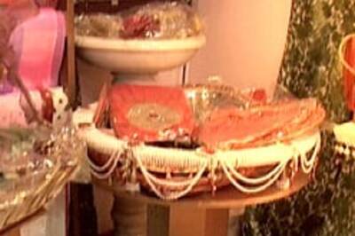 Don't expect expensive Diwali gifts from office