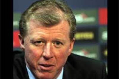 Mclaren favourite for England job