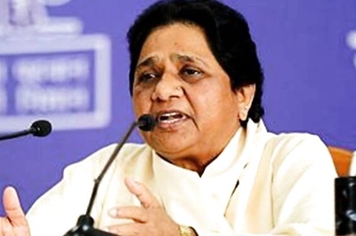 Ahead of UP Polls, Rape Case Could Mar BSP. Yogi Had Sacked Sengar, Mayawati Backing Her MP