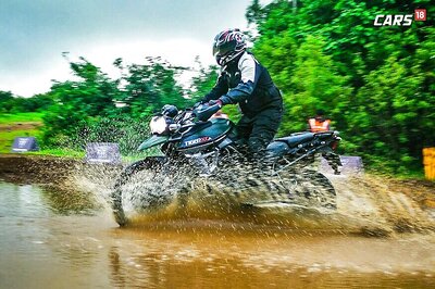 How to Ride a Two-Wheeler in Rain: Tips, Tricks and Techniques