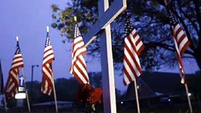Fort Hood suspect contacted Islamist: Sources
